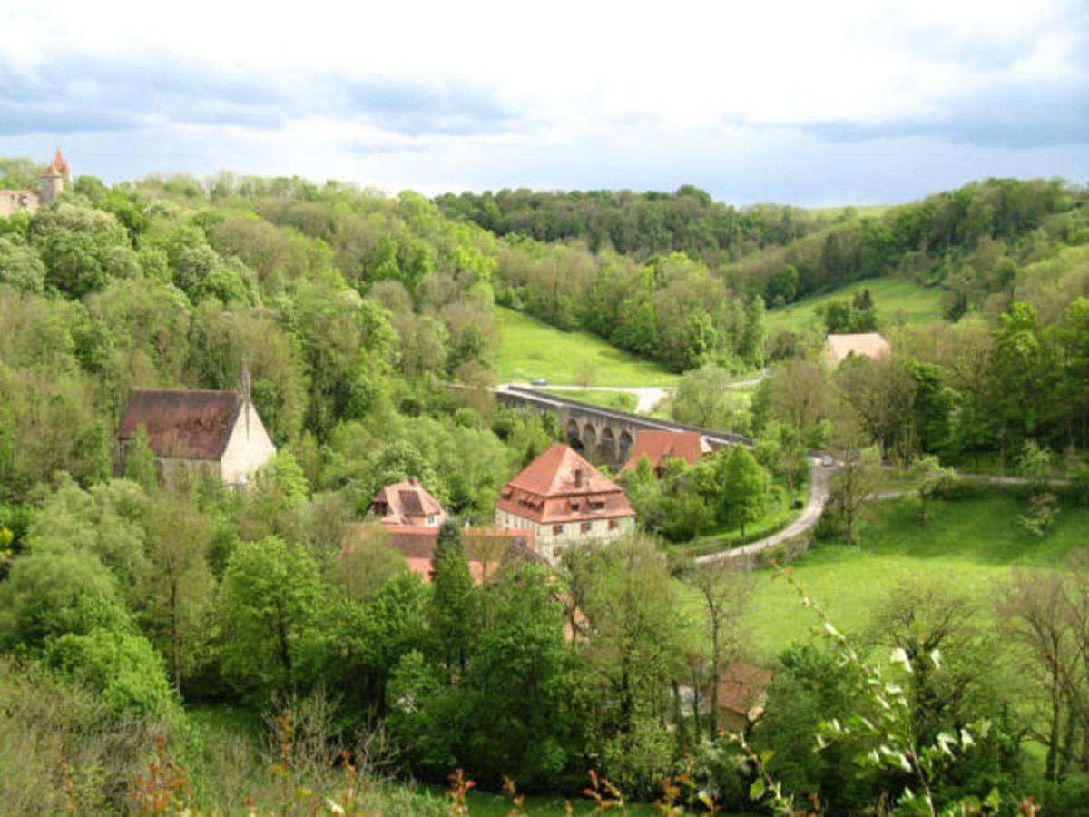 Herrnmuehle - Pension & Ferienwohnungen Rothenburg ob der Tauber Ngoại thất bức ảnh